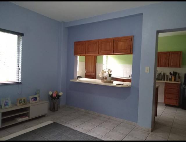 3 BEDROOM PROPERTY TO RENT IN MEER EN SEE